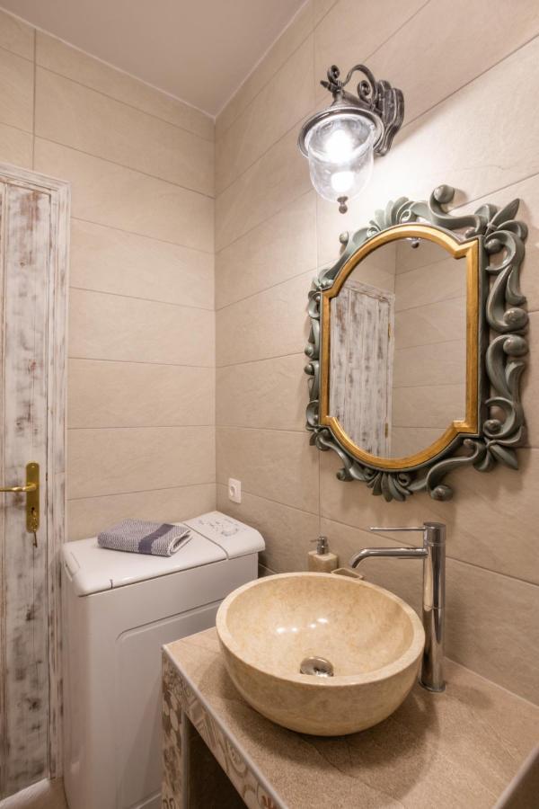Avla Luxury Hospitality Apartment Karpathos Bagian luar foto