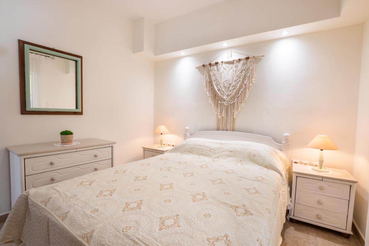 Avla Luxury Hospitality Apartment Karpathos Bagian luar foto